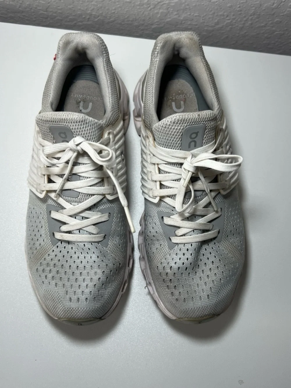On Running Running Cloudswift women’s Running Shoes - Light Gray
